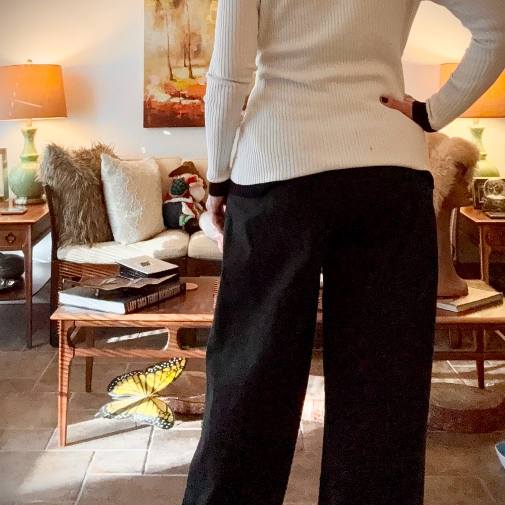 WHBM Ribbed B&W Cardigan - Picture 5 of 5